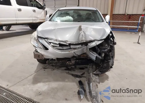 2011 Hyundai Sonata Gls z USA, uszkodzony, nr VIN 5NPEB4AC3BH240228